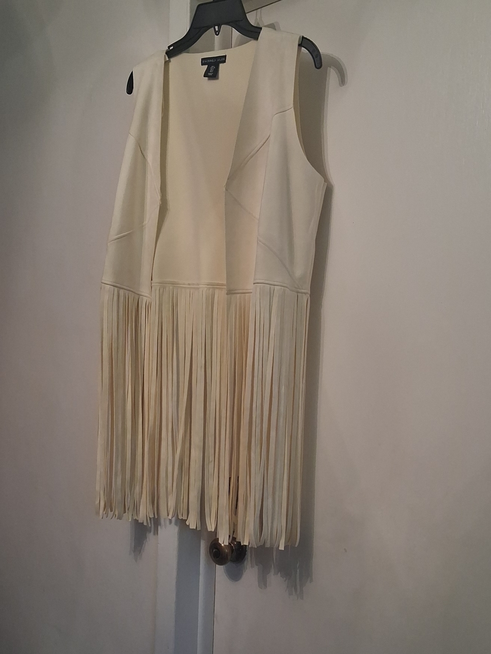 Sincerely Jules Cream Fringe Sleeveless Vest